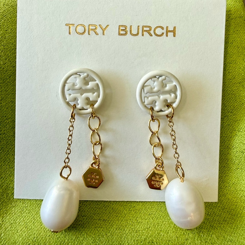 New Tory Burch White Gold pearl logo charm Dangle Earrings